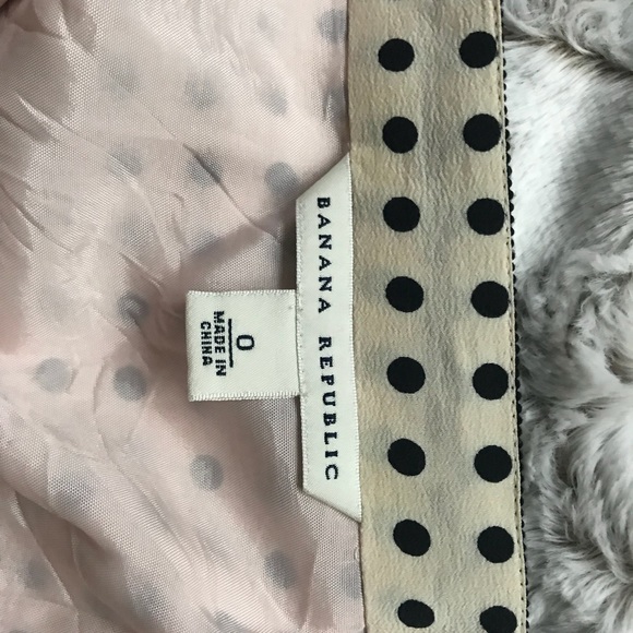 100% Silk Polka Dot Banana Republic skirt - Picture 2 of 4